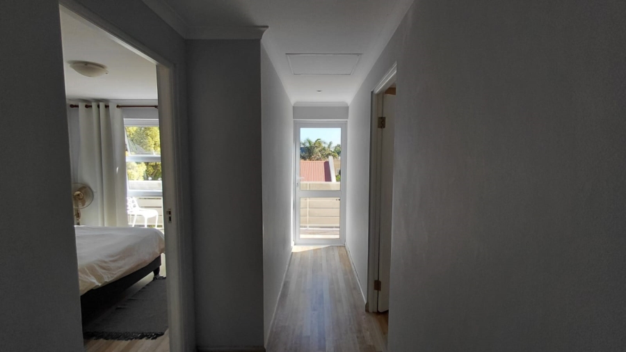 To Let 3 Bedroom Property for Rent in Blouberg Rise Western Cape
